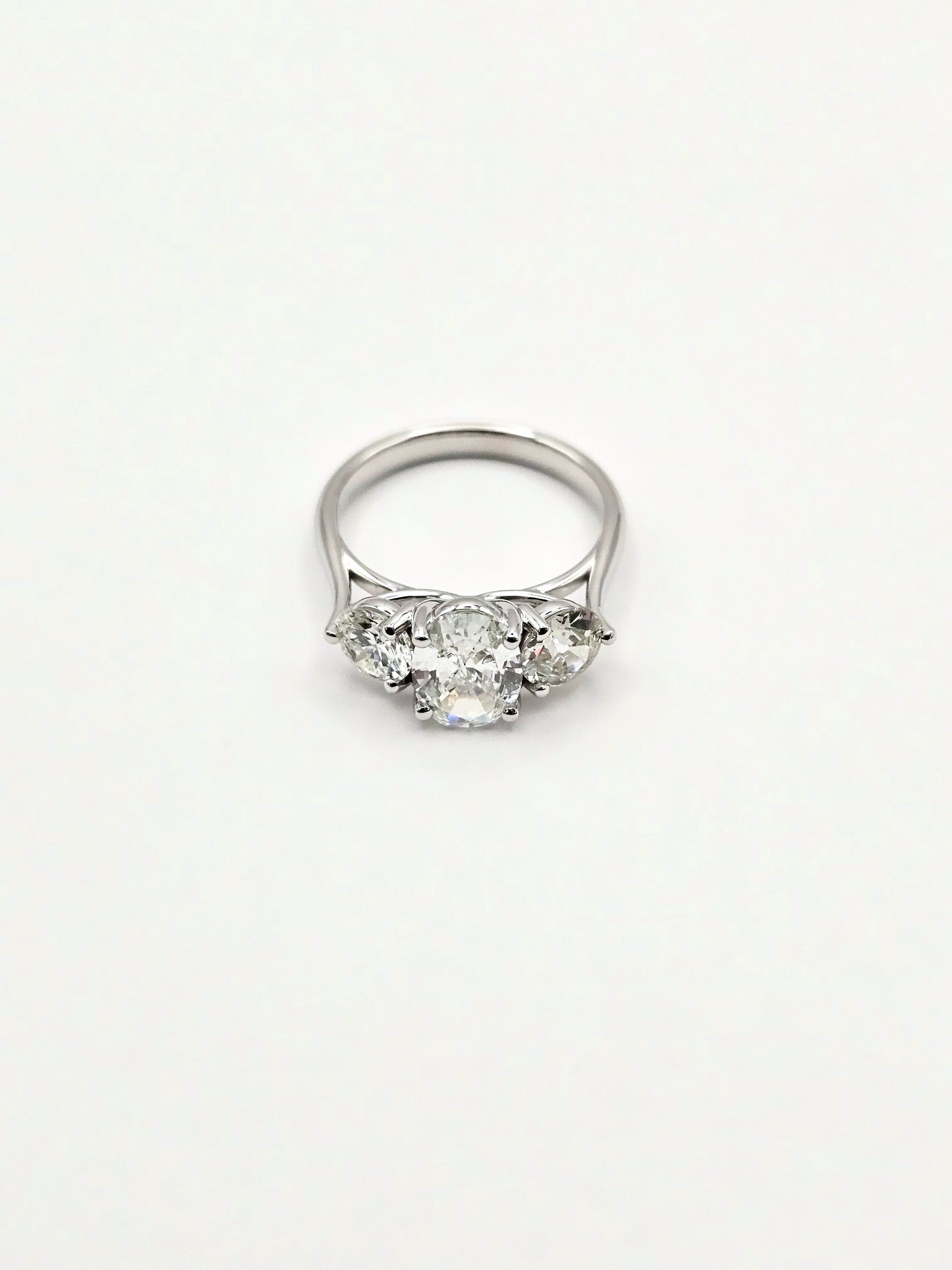 Three-stone Oval & Round Ring