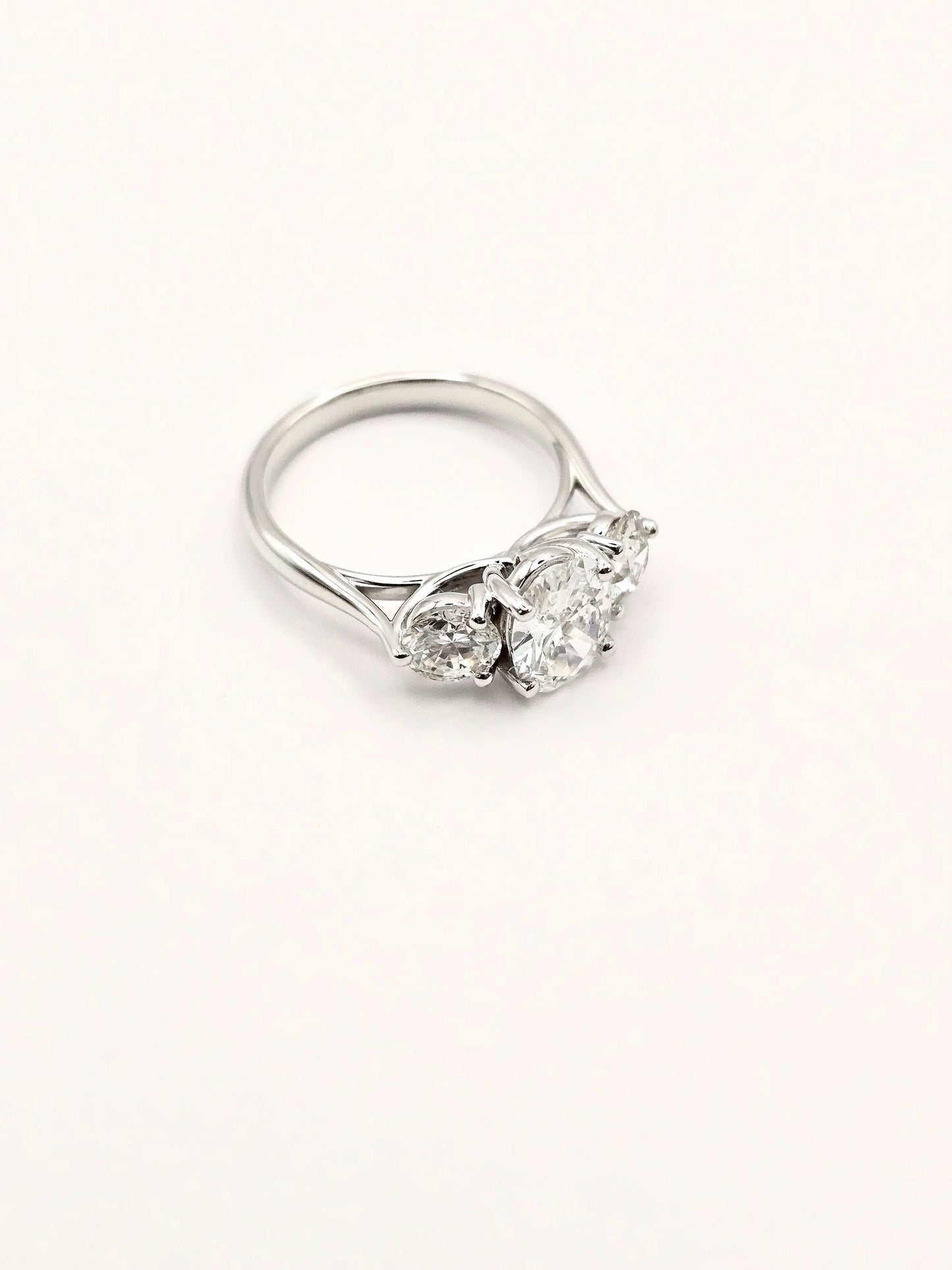 Three-stone Oval & Round Ring