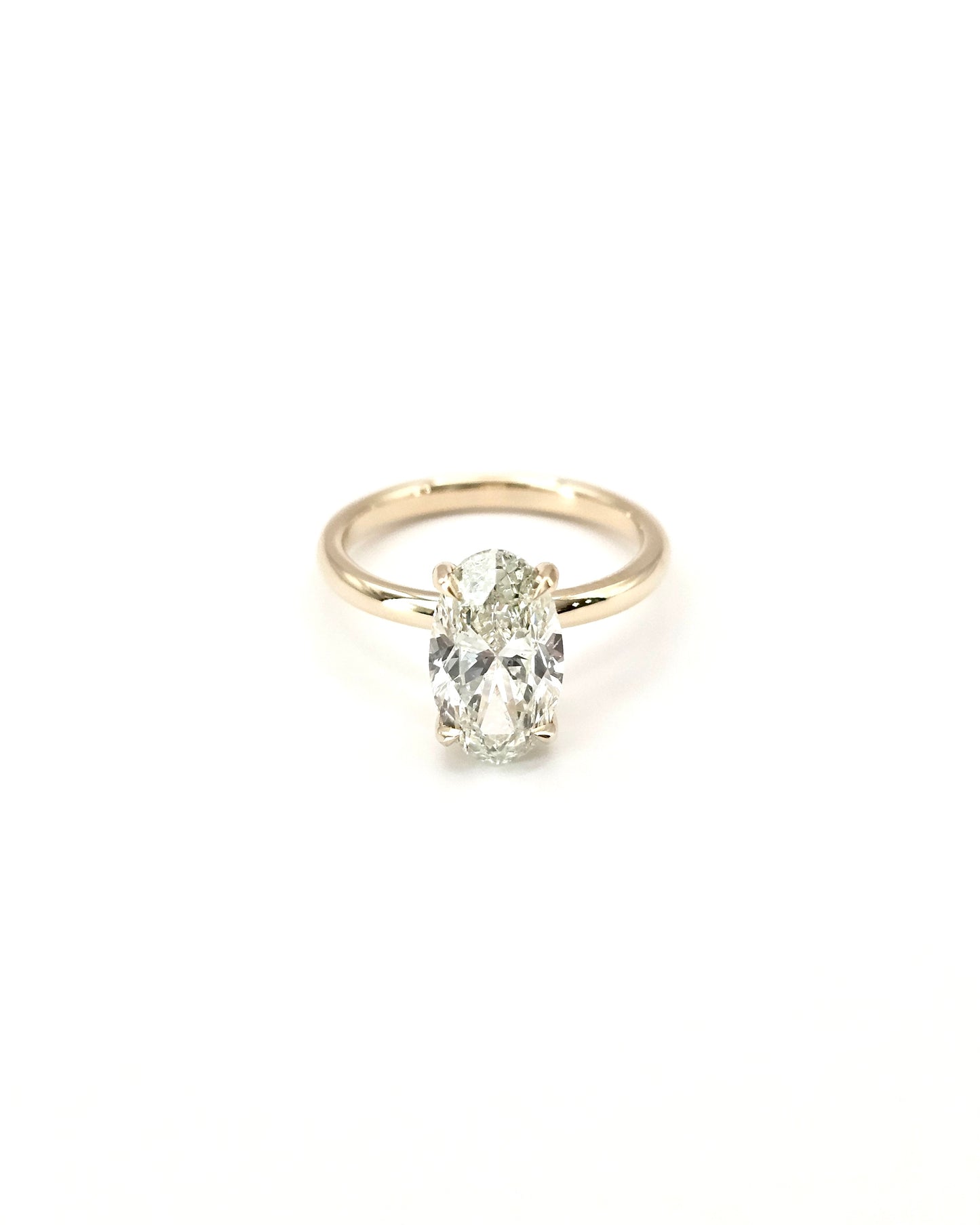 Taelor Oval Solitaire Ring